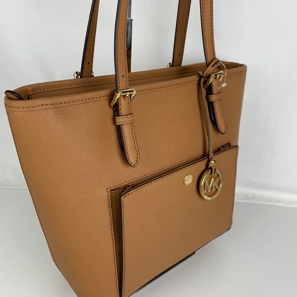 Michael Kors Jet Set Medium Leather Pocket Tote - Picture 2 of 8